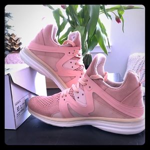 APL Ascend shoes